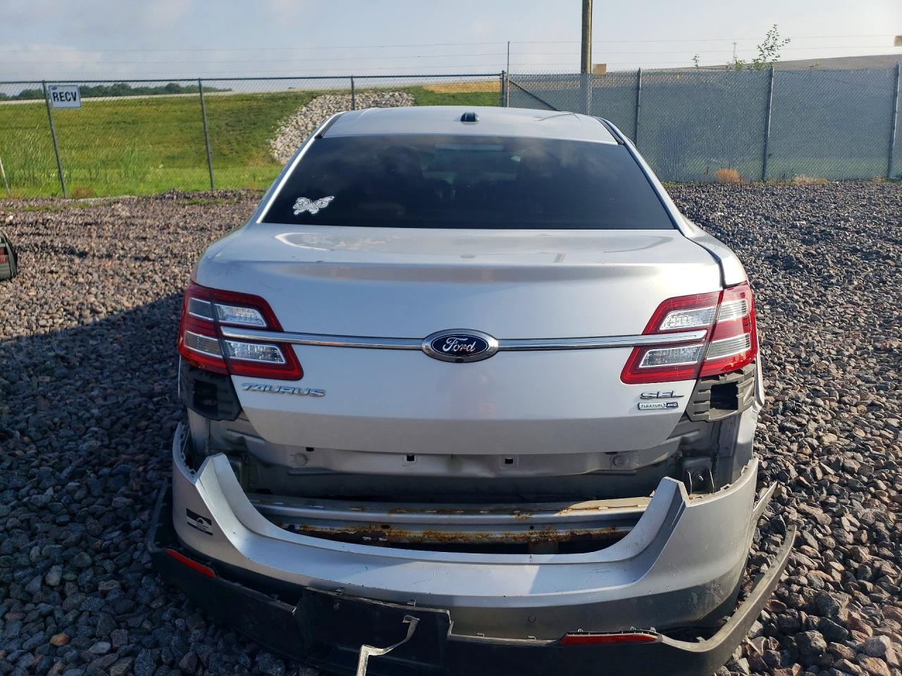 2016 FORD TAURUS
