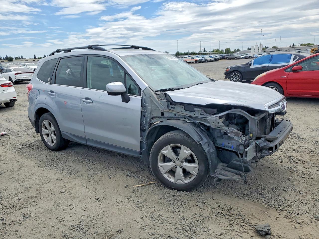 2016 SUBARU FORESTER