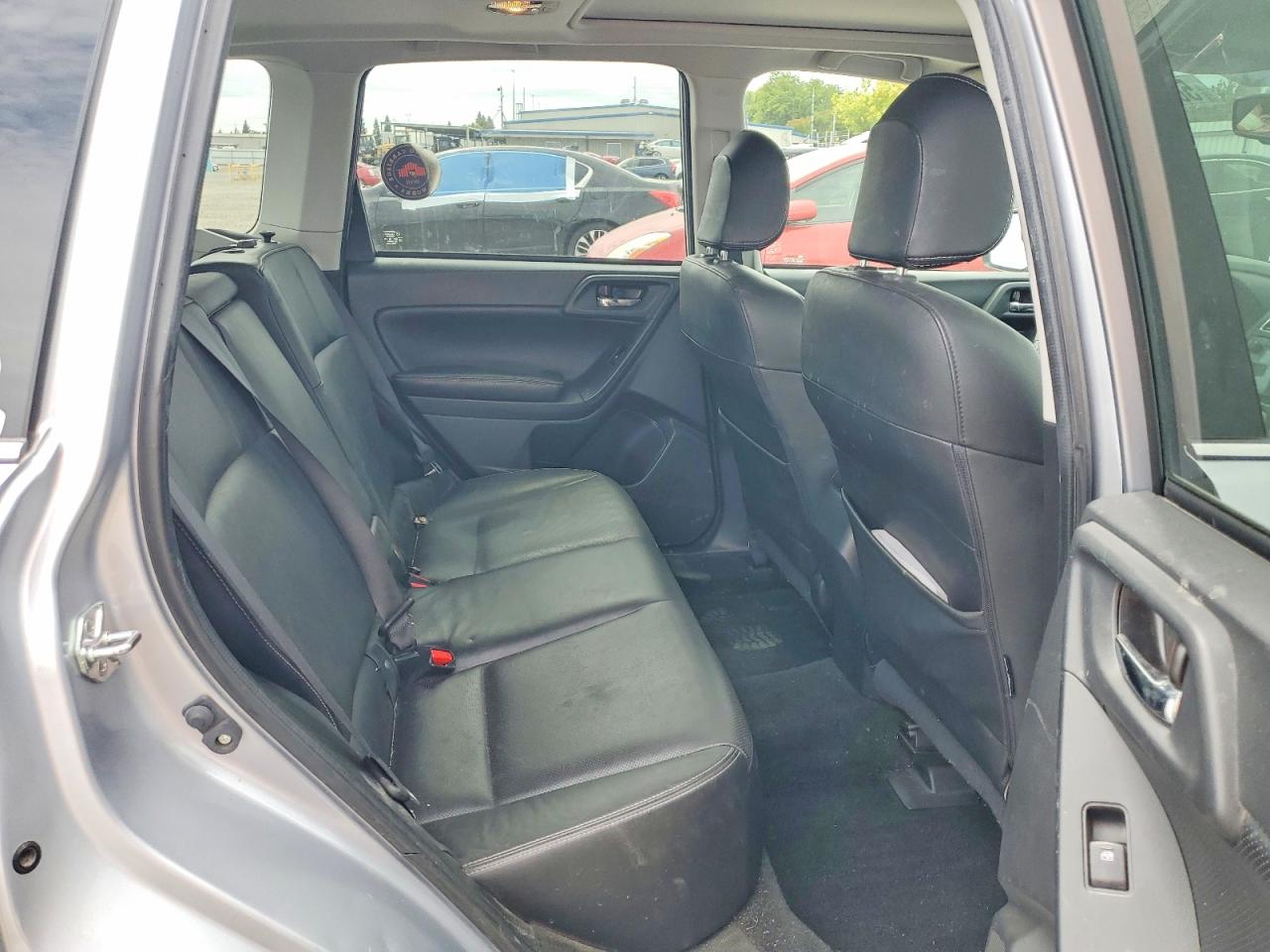2016 SUBARU FORESTER