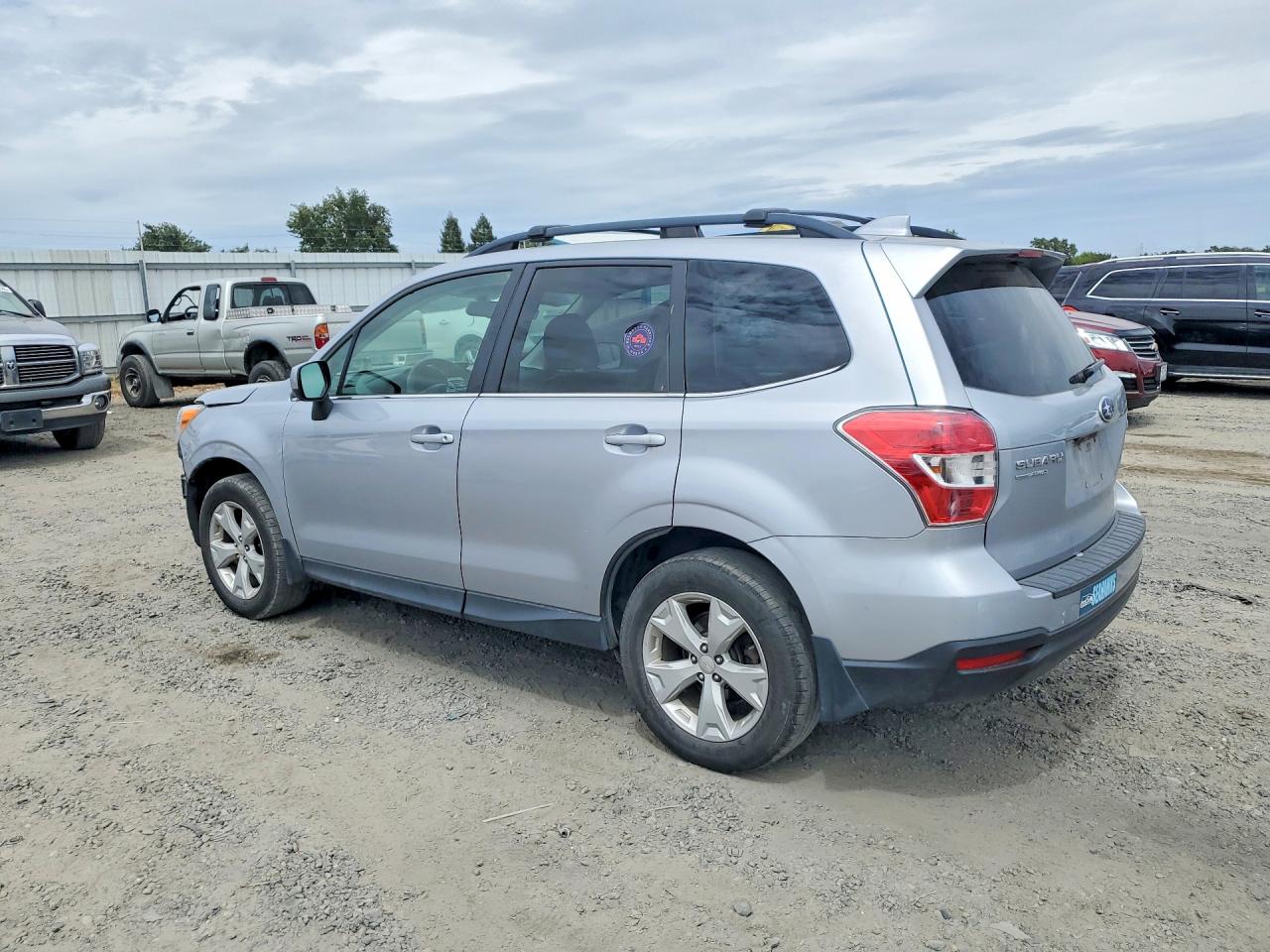 2016 SUBARU FORESTER
