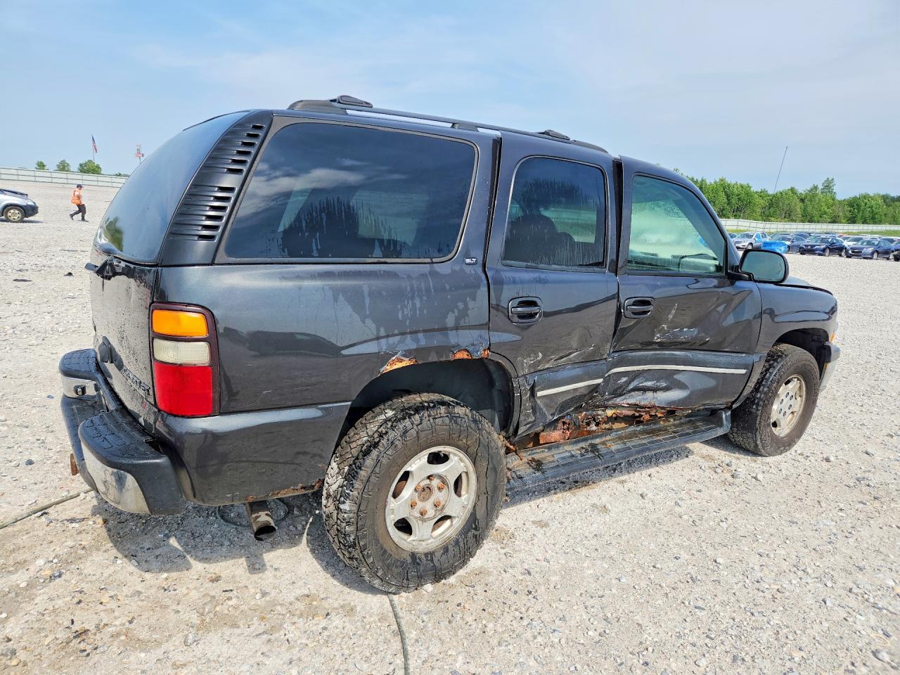 2004 CHEVROLET TAHOE