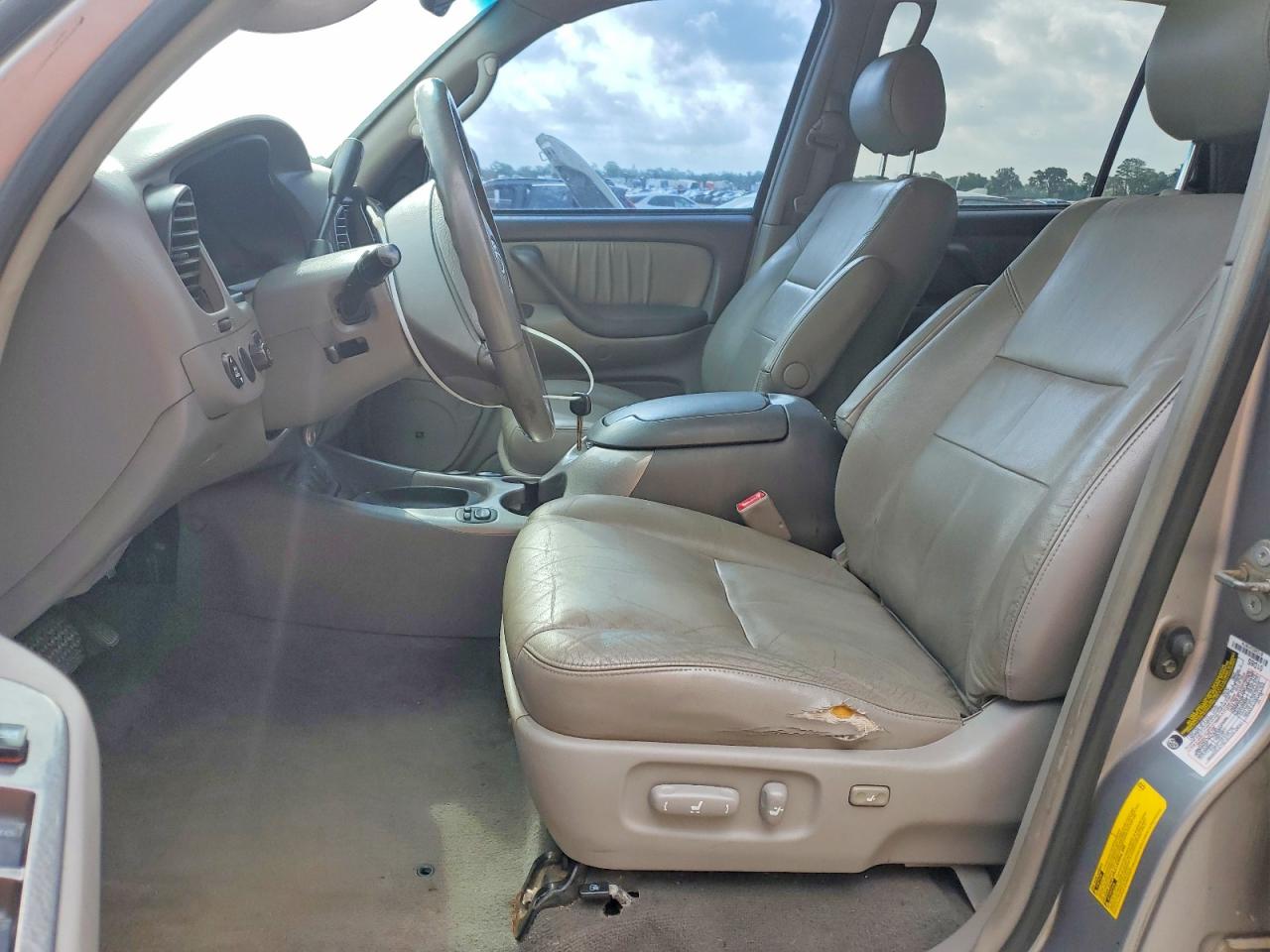 2005 TOYOTA SEQUOIA