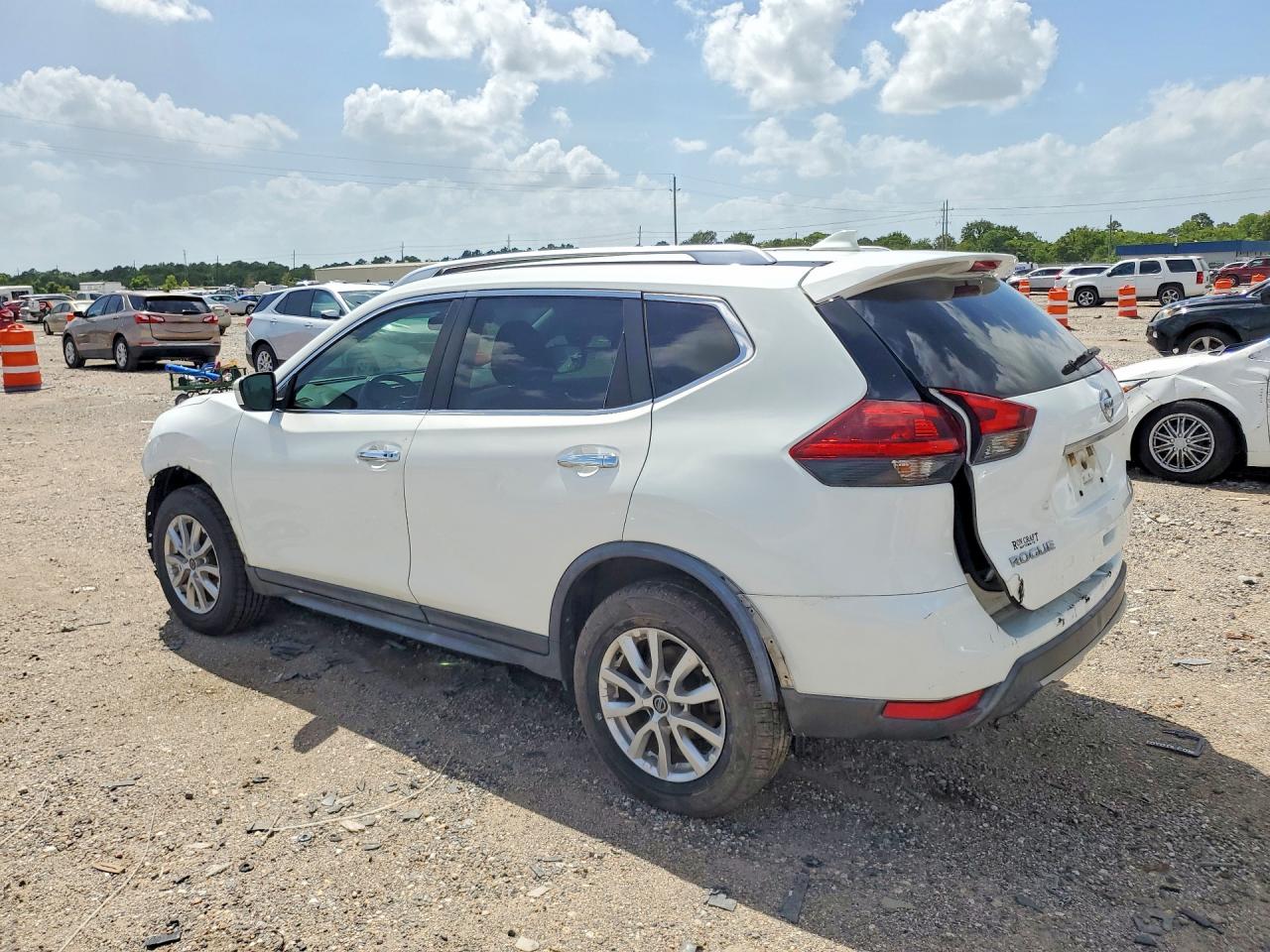 2018 NISSAN ROGUE