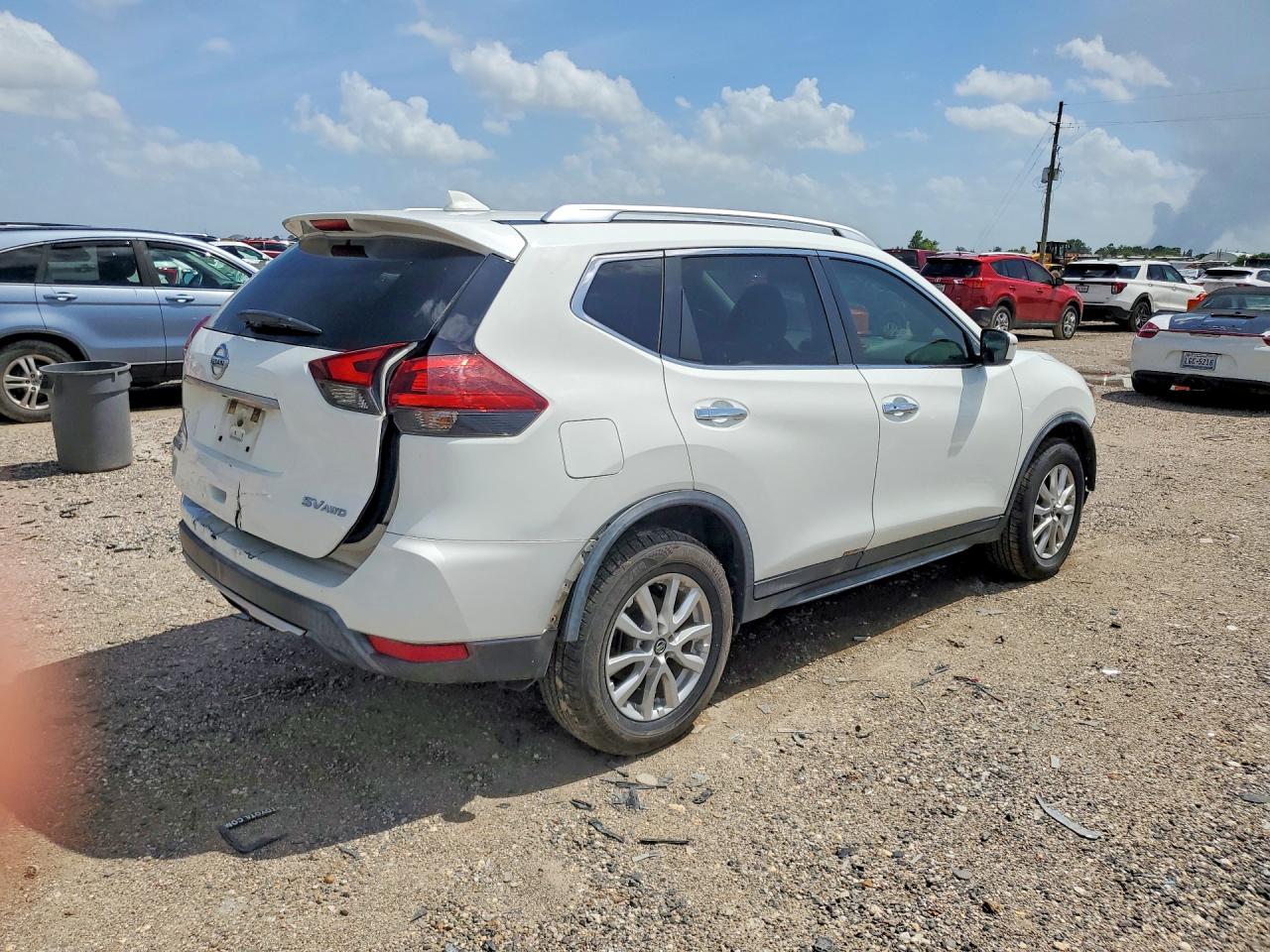 2018 NISSAN ROGUE