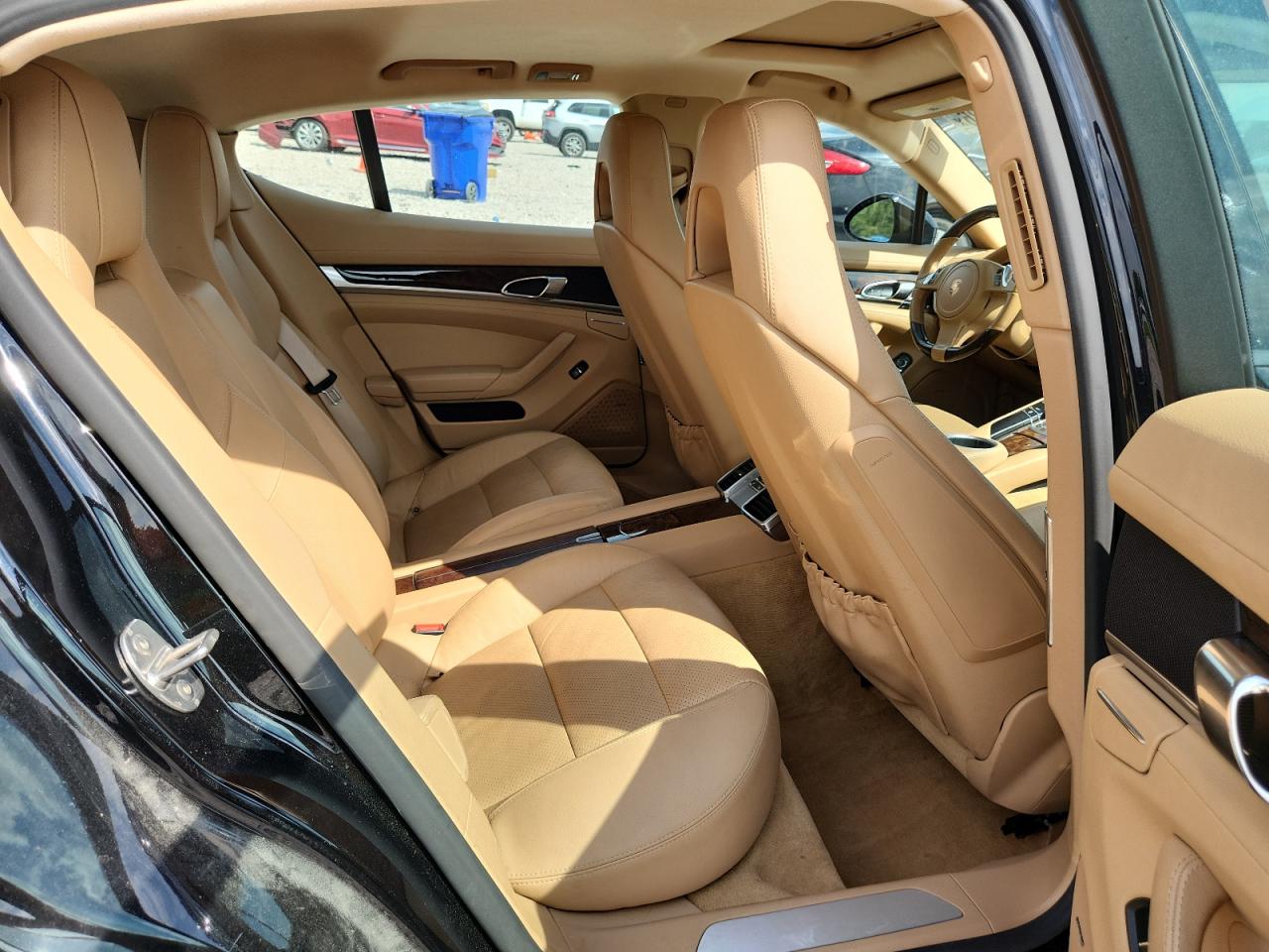 2015 PORSCHE PANAMERA