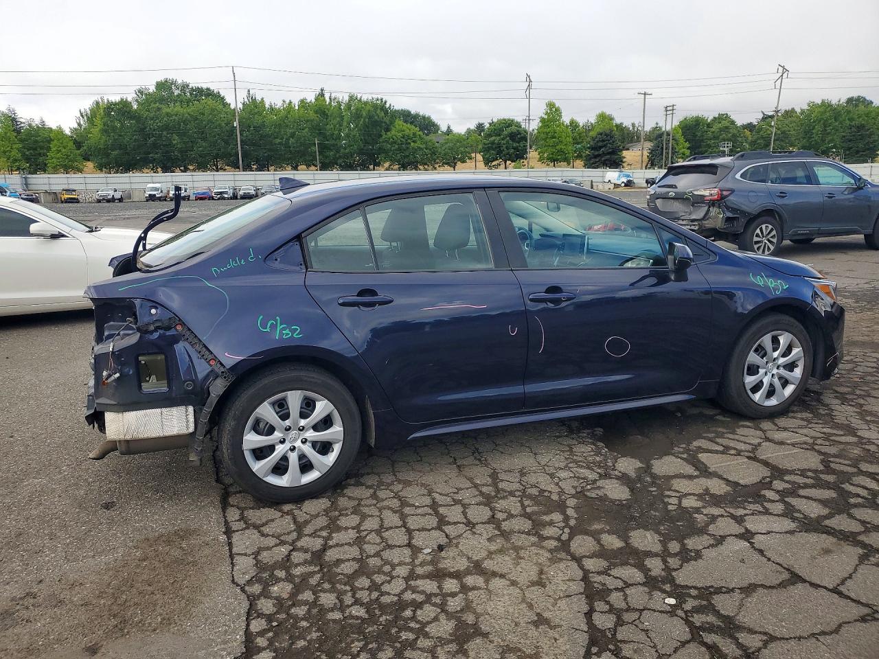 2021 TOYOTA COROLLA