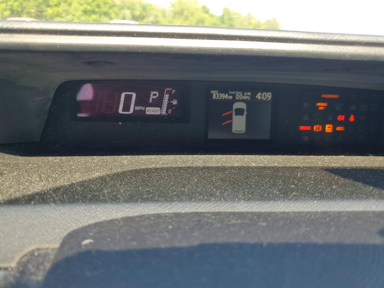2016 TOYOTA PRIUS