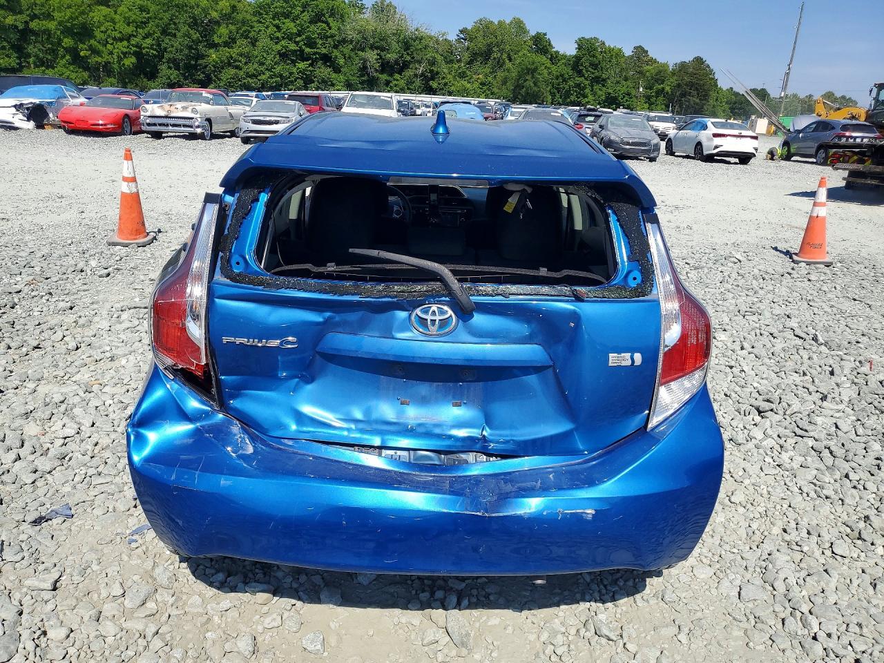 2016 TOYOTA PRIUS