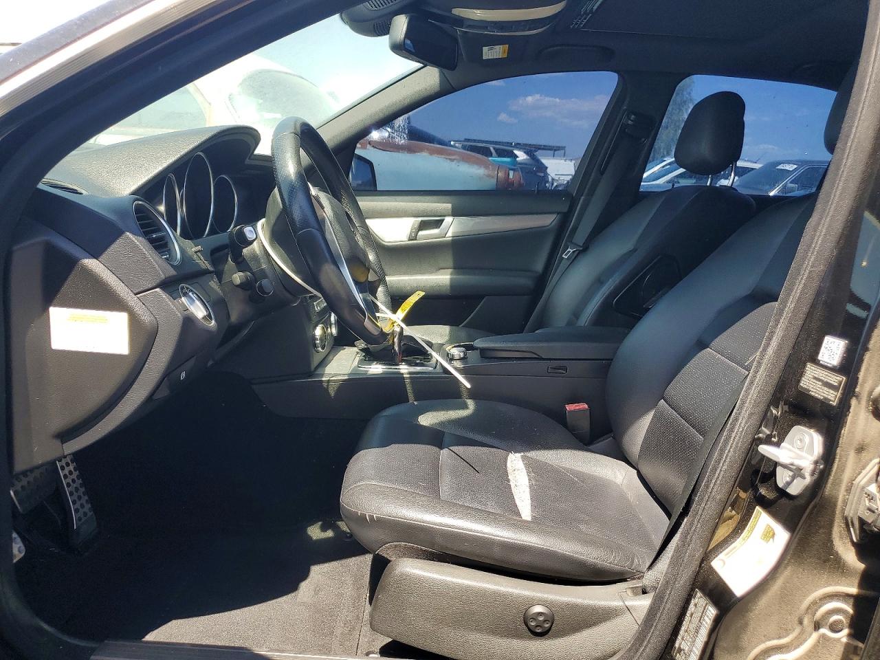 2013 MERCEDES-BENZ C-CLASS