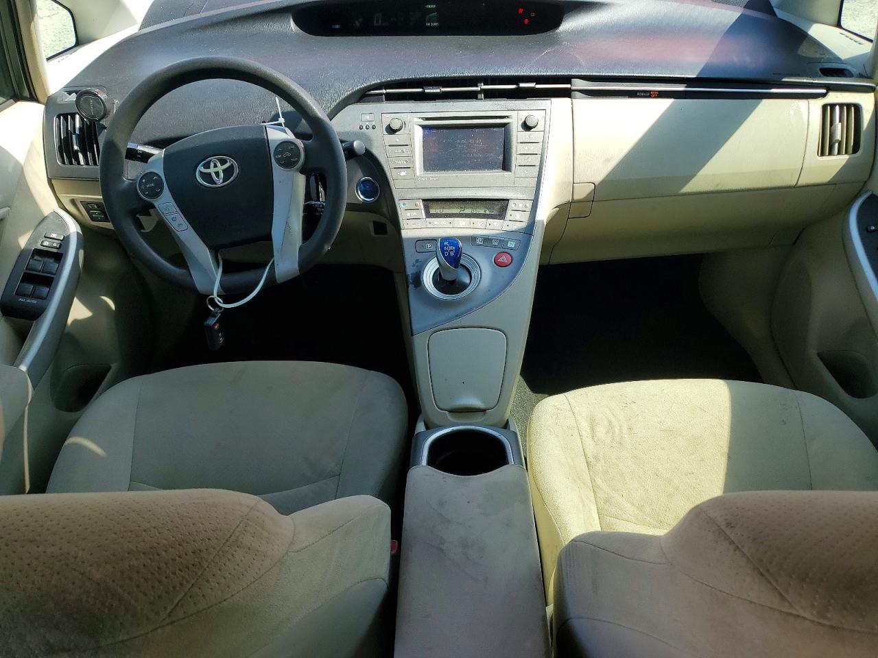 2015 TOYOTA PRIUS