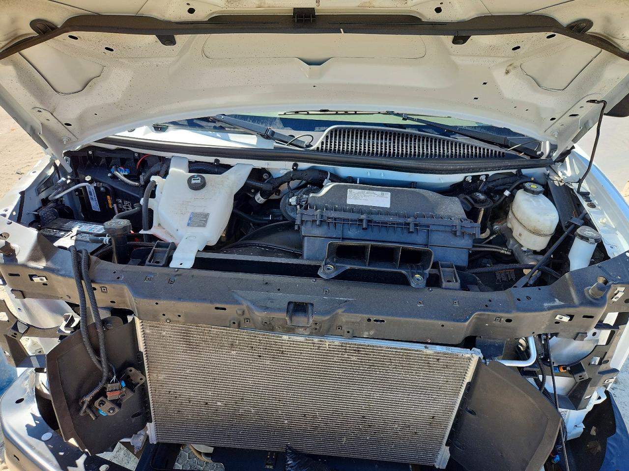 2025 CHEVROLET EXPRESS