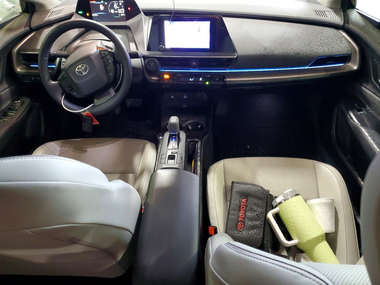 2023 TOYOTA PRIUS