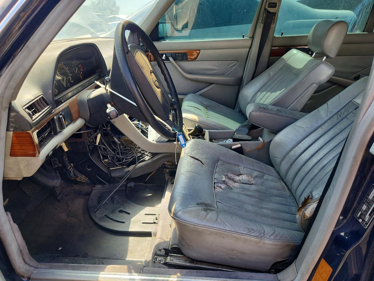 1986 MERCEDES-BENZ S-CLASS