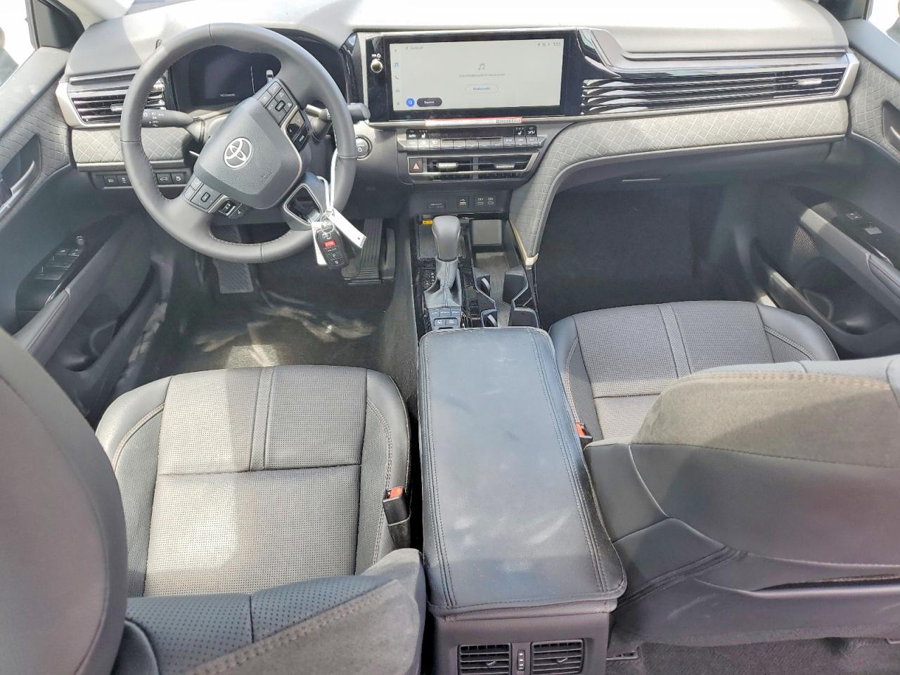 2026 TOYOTA CAMRY