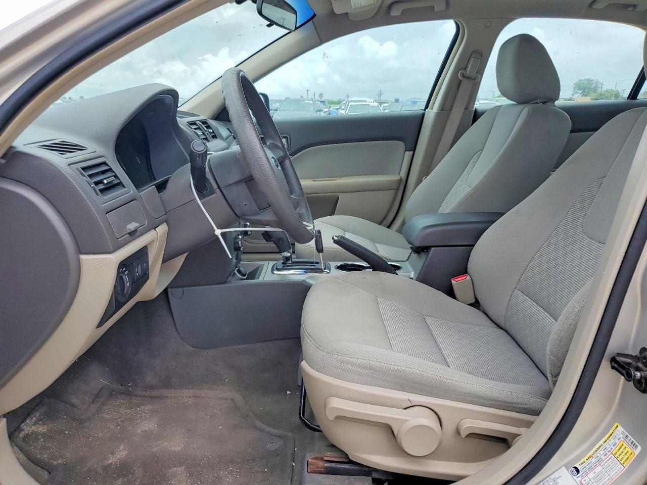 2010 FORD FUSION