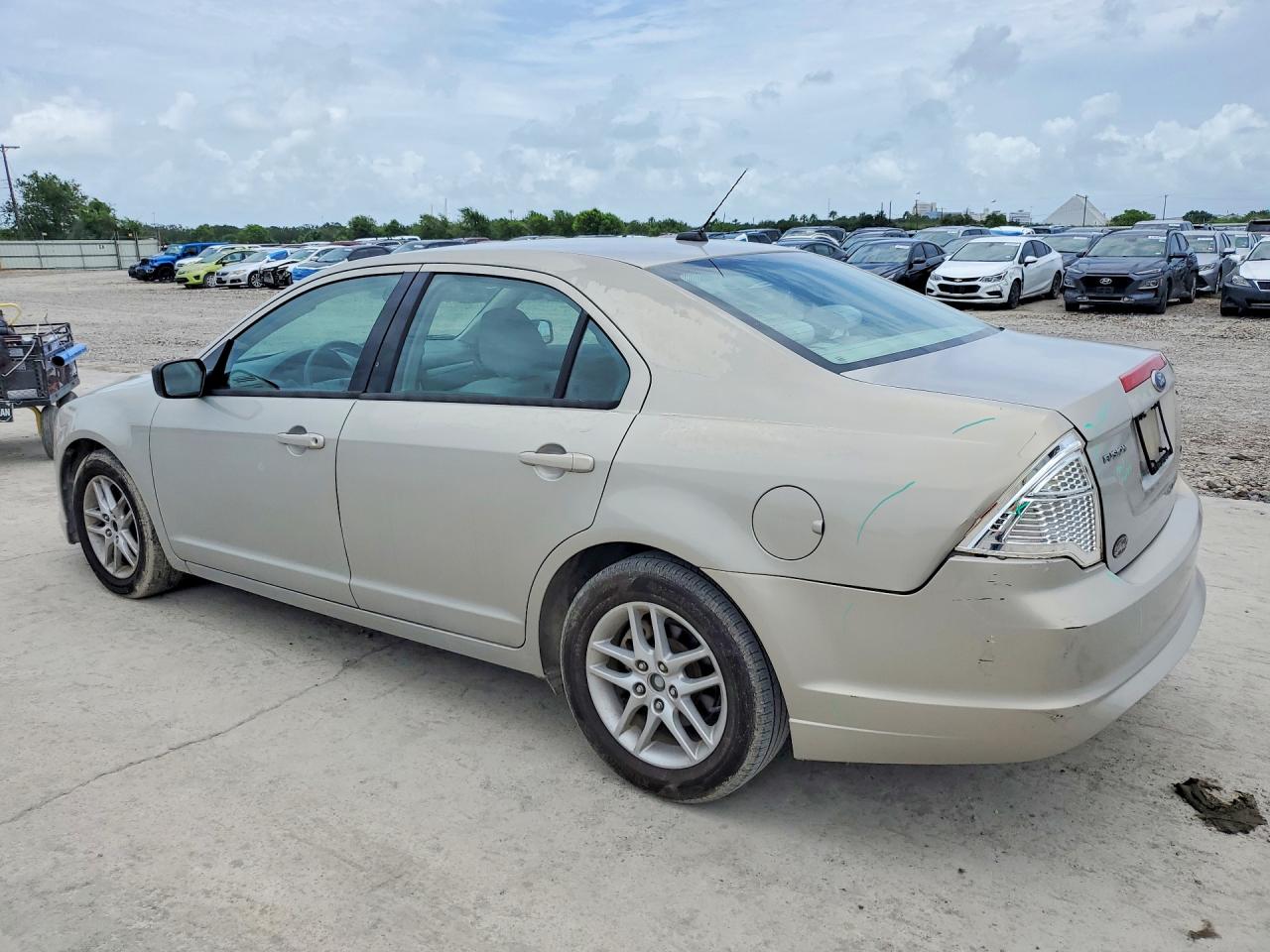 2010 FORD FUSION