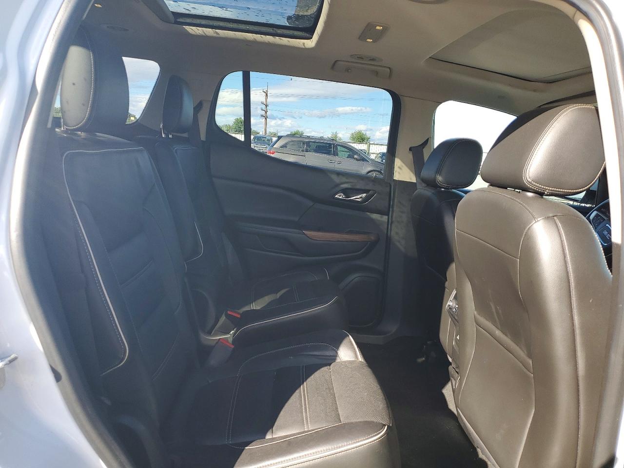 2017 GMC ACADIA DEN