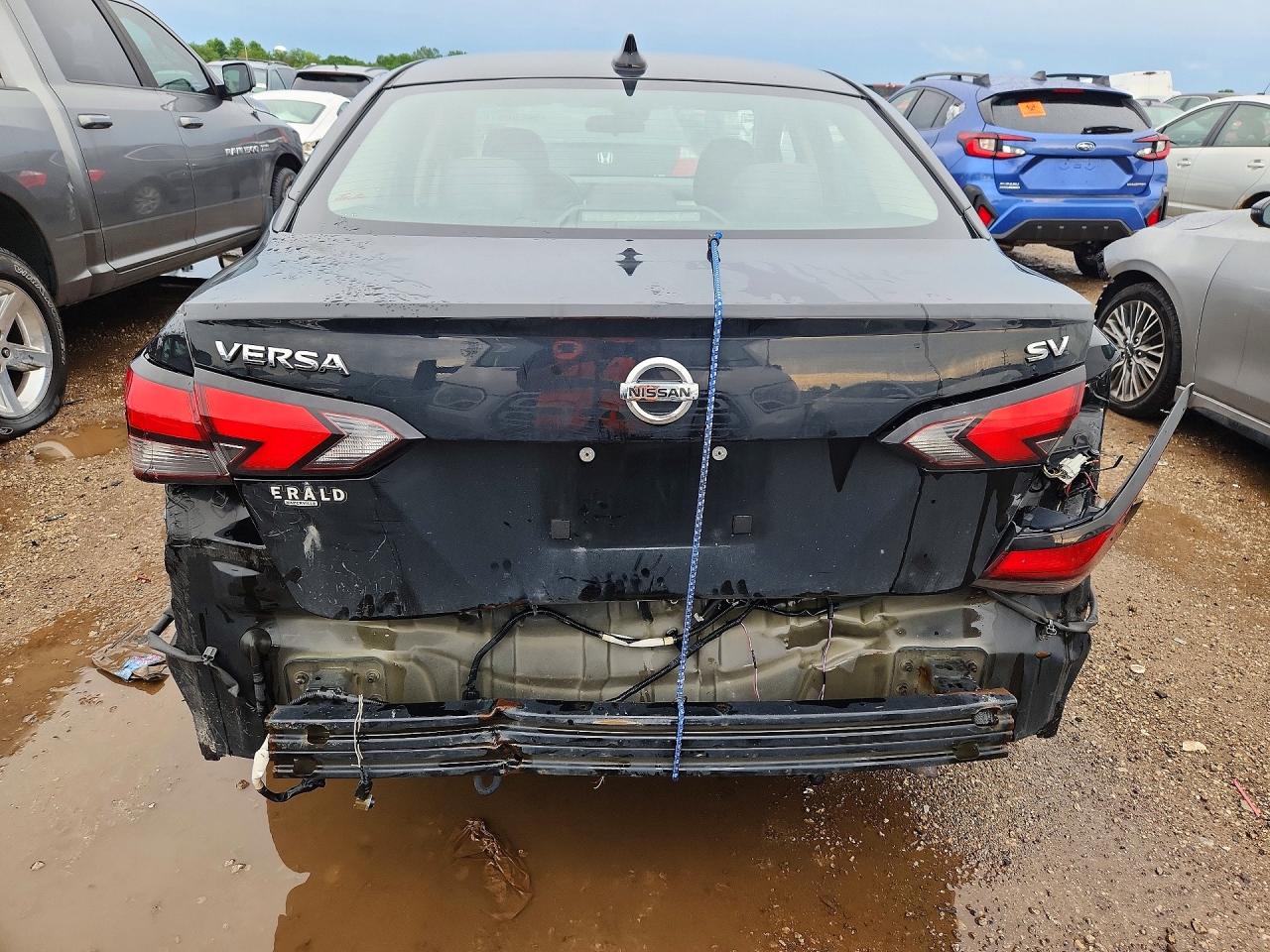 2021 NISSAN VERSA