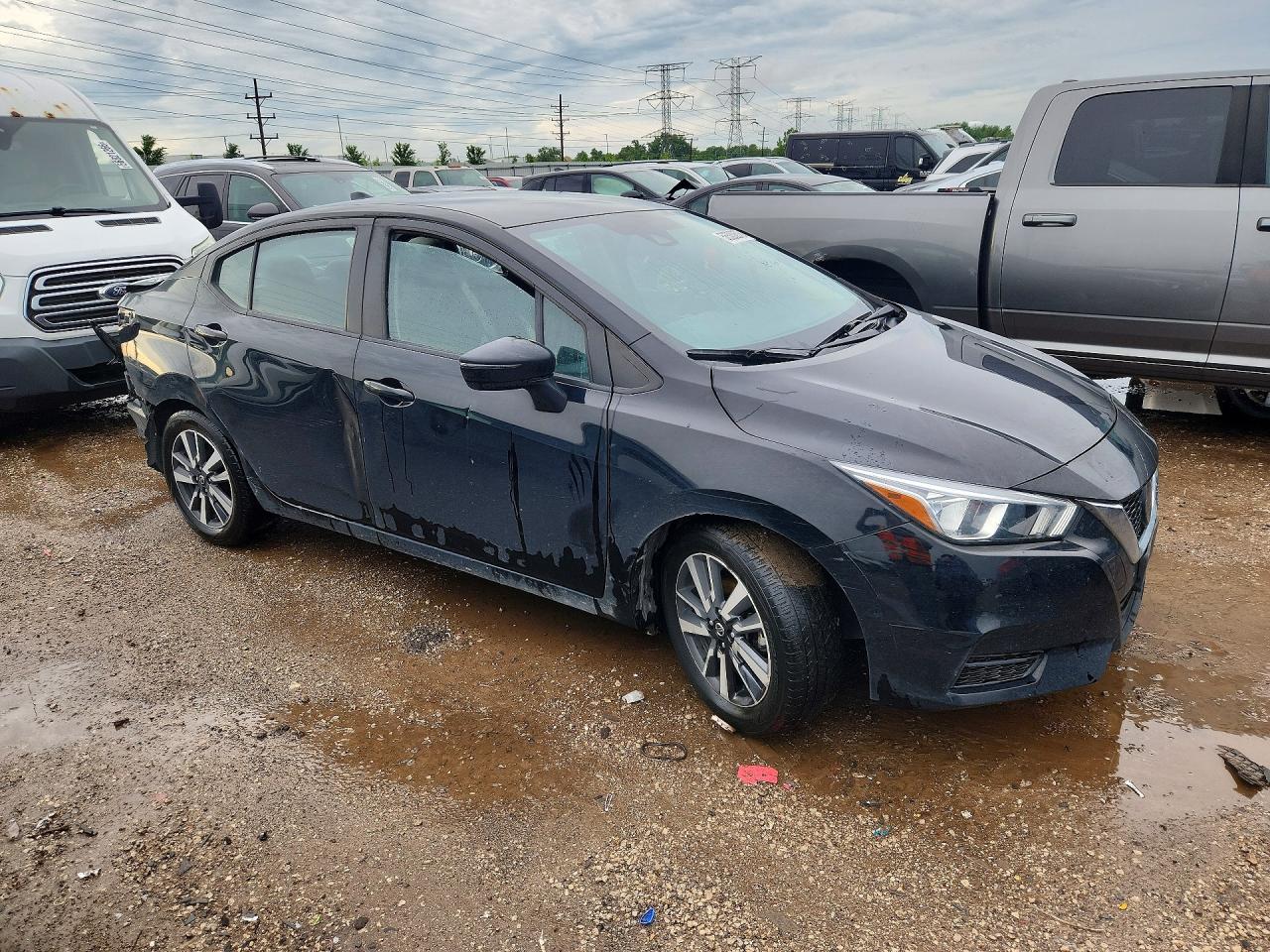 2021 NISSAN VERSA