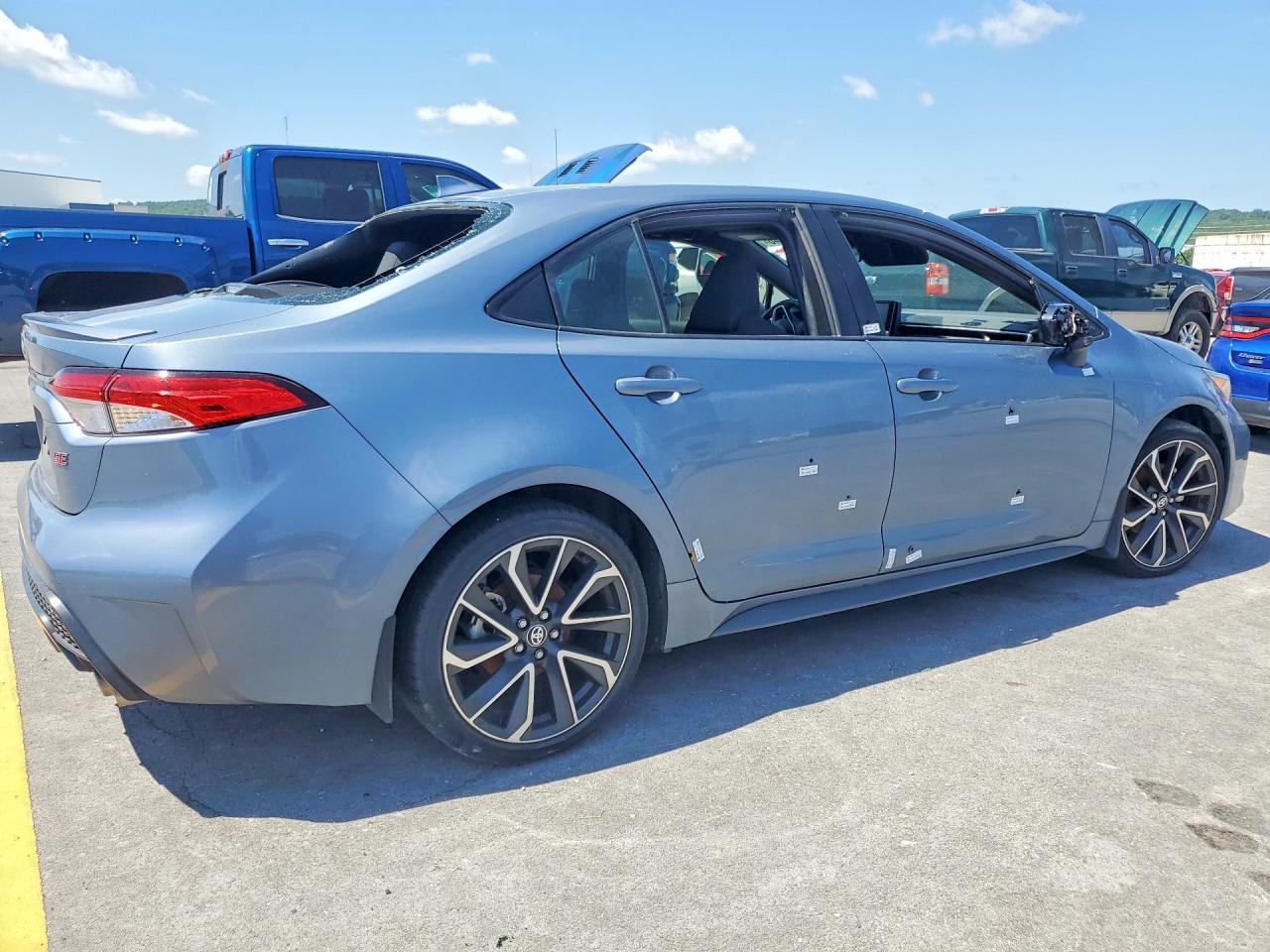 2022 TOYOTA COROLLA
