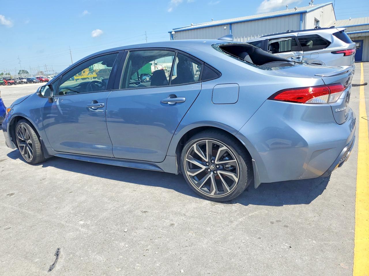2022 TOYOTA COROLLA