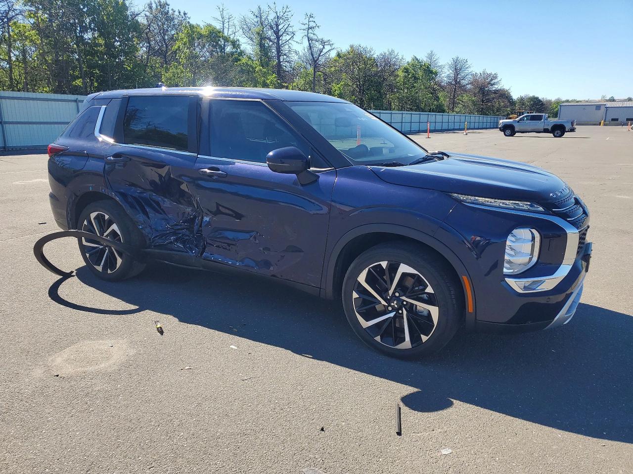 2022 MITSUBISHI OUTLANDER