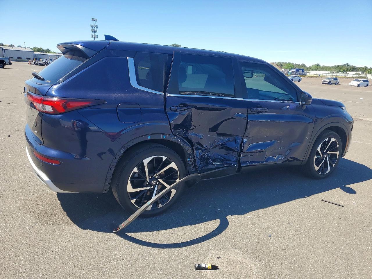 2022 MITSUBISHI OUTLANDER