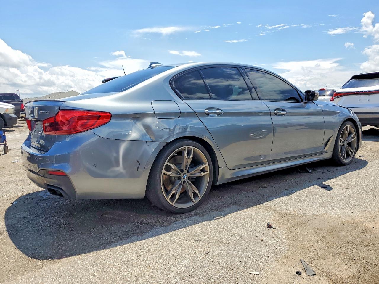 2018 BMW M5