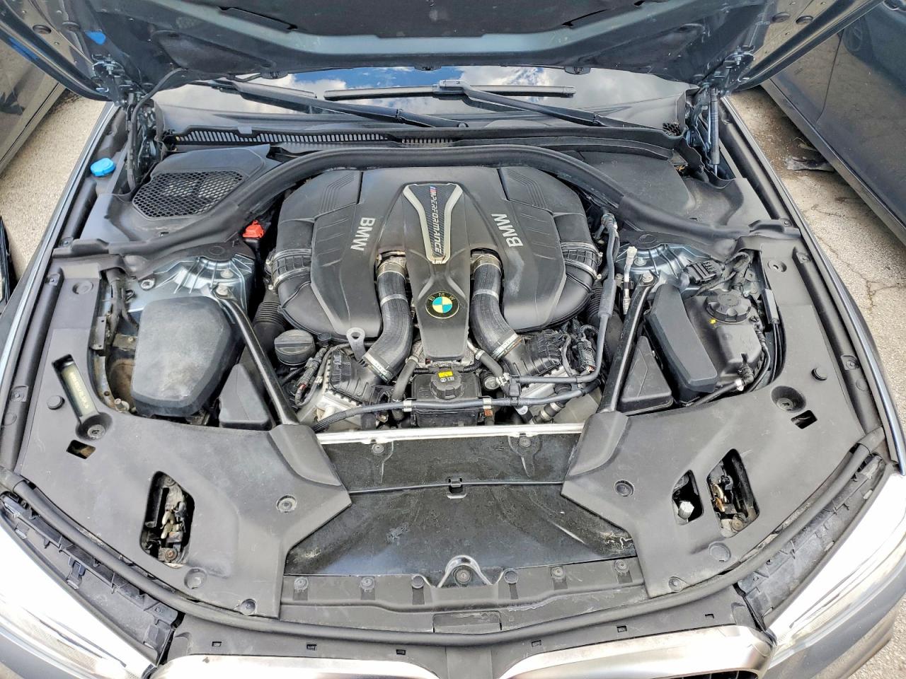 2018 BMW M5