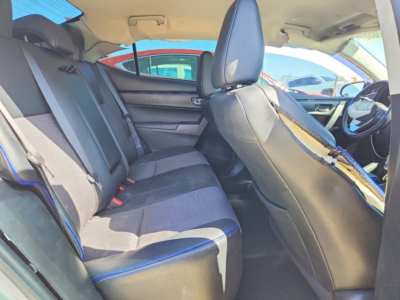 2019 TOYOTA COROLLA