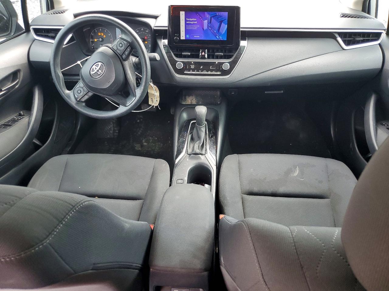 2024 TOYOTA COROLLA