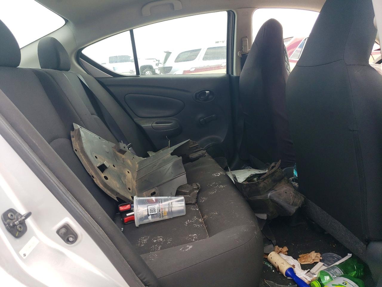 2016 NISSAN VERSA