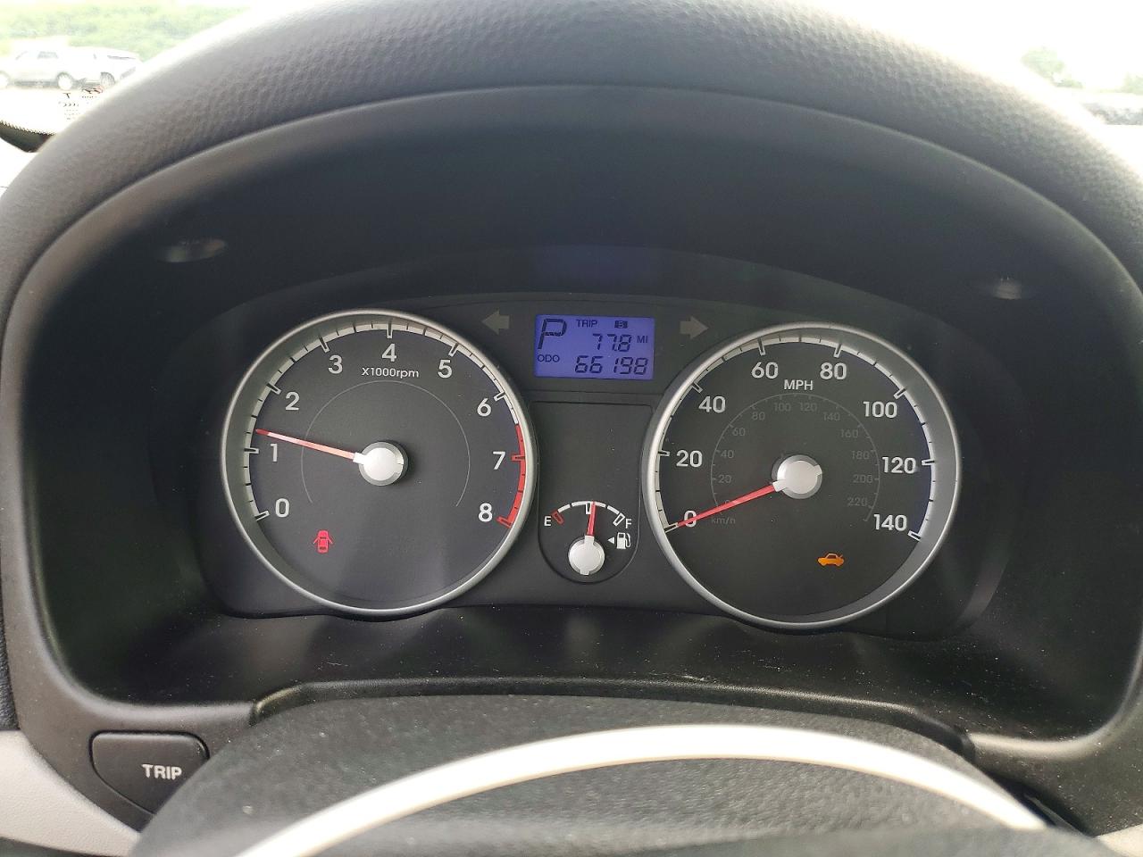2010 HYUNDAI ACCENT