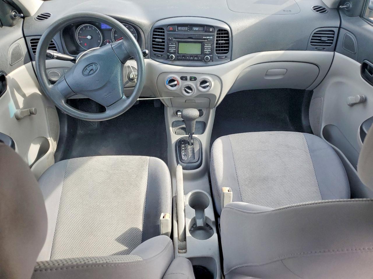 2010 HYUNDAI ACCENT