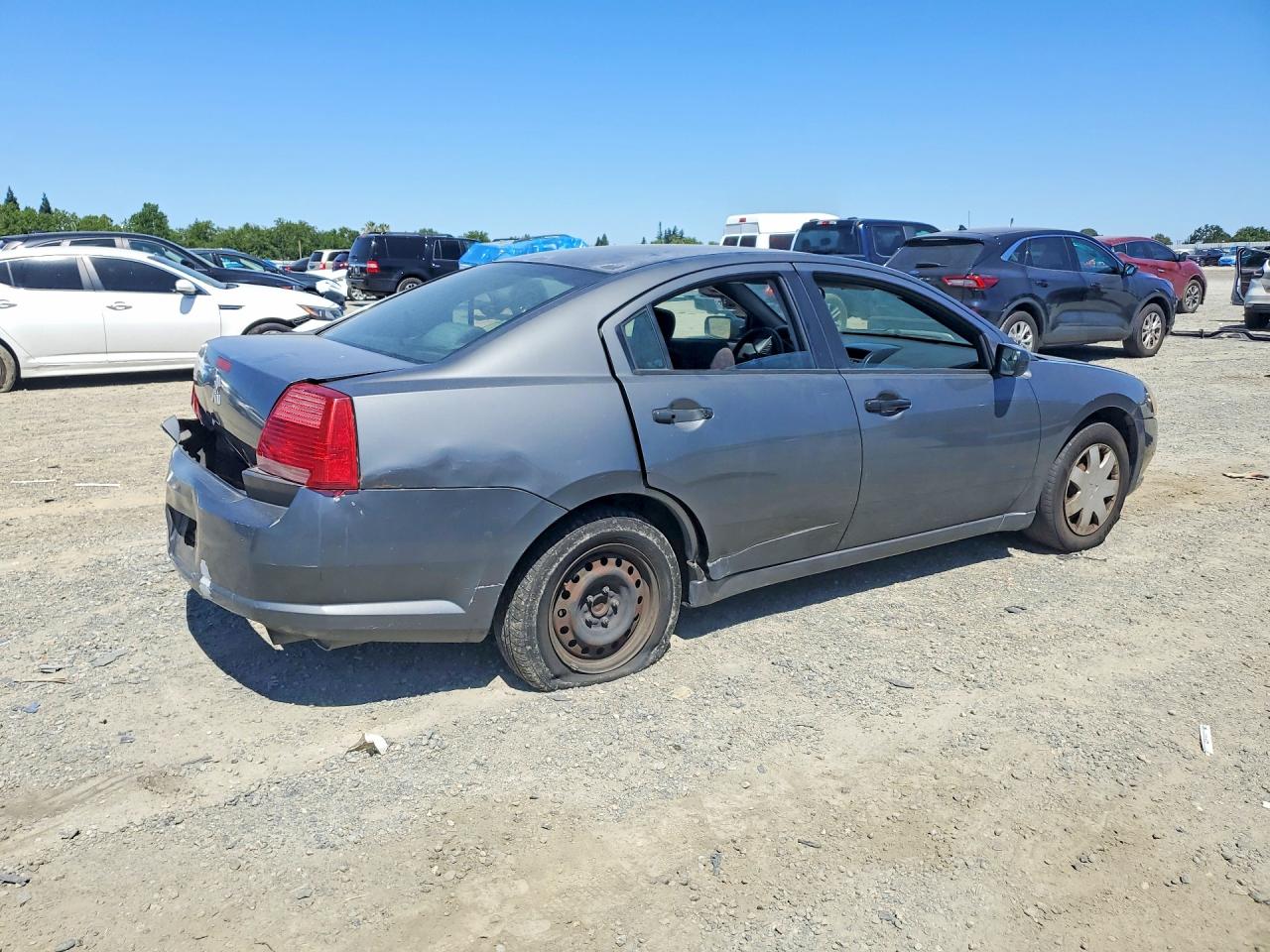 2005 MITSUBISHI GALANT