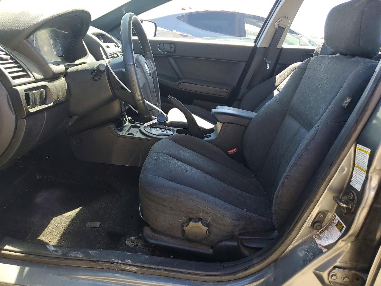 2005 MITSUBISHI GALANT