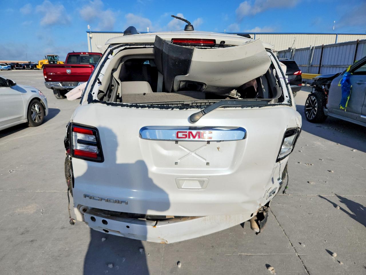 2016 GMC ACADIA
