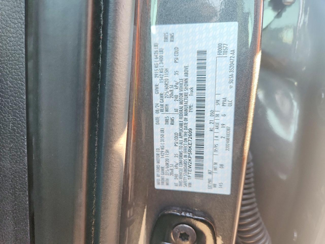 2024 FORD F150