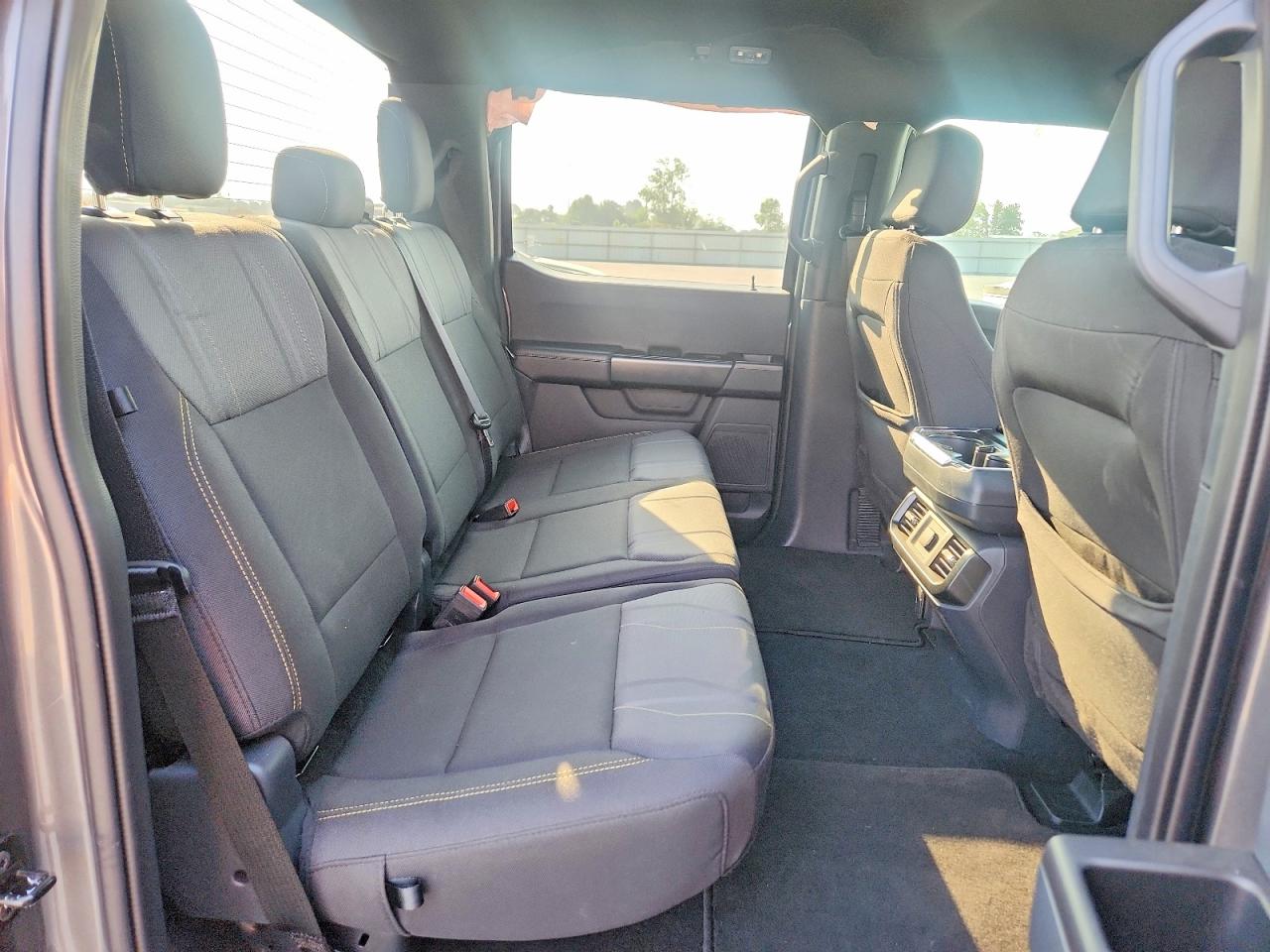 2024 FORD F150