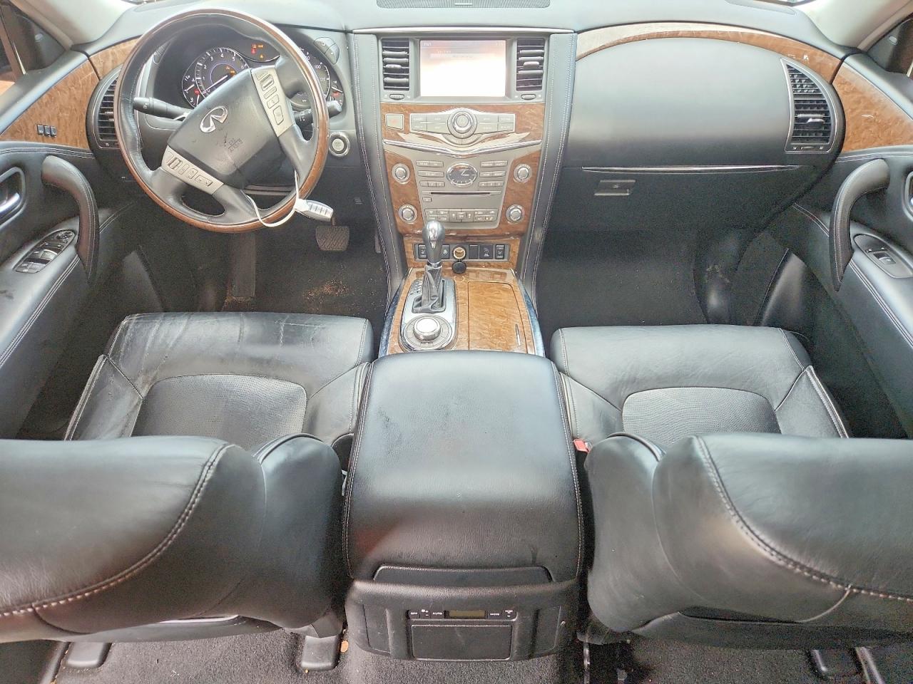 2016 INFINITI QX80
