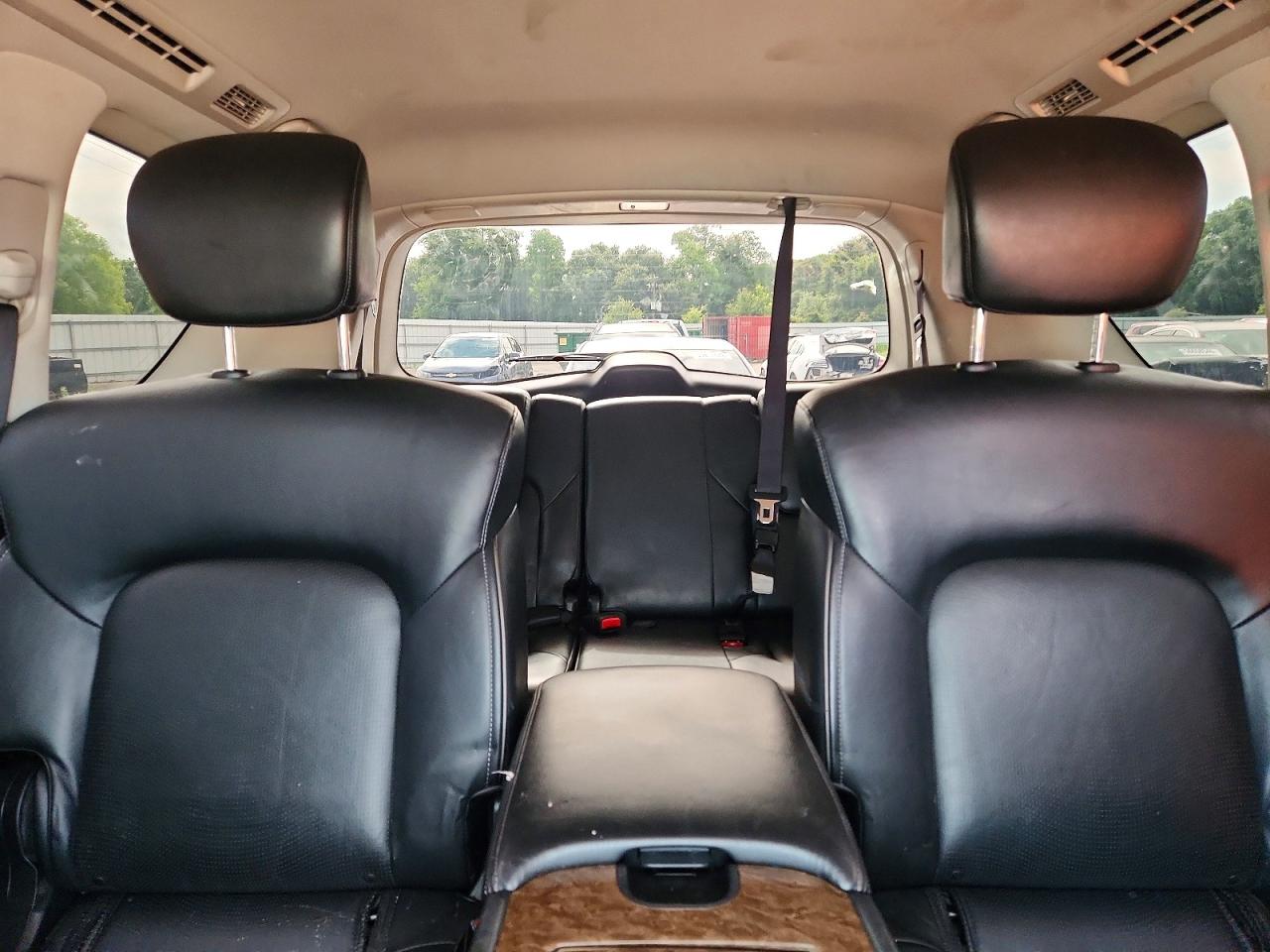 2016 INFINITI QX80