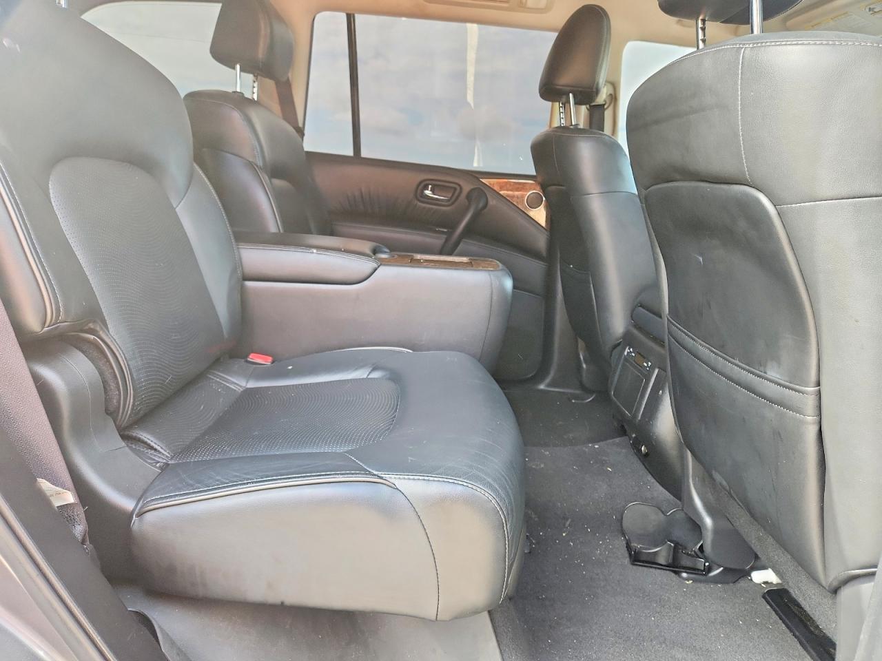 2016 INFINITI QX80