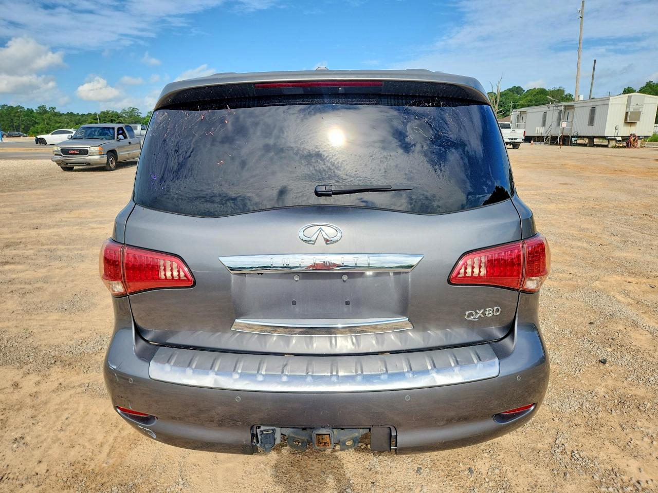 2016 INFINITI QX80