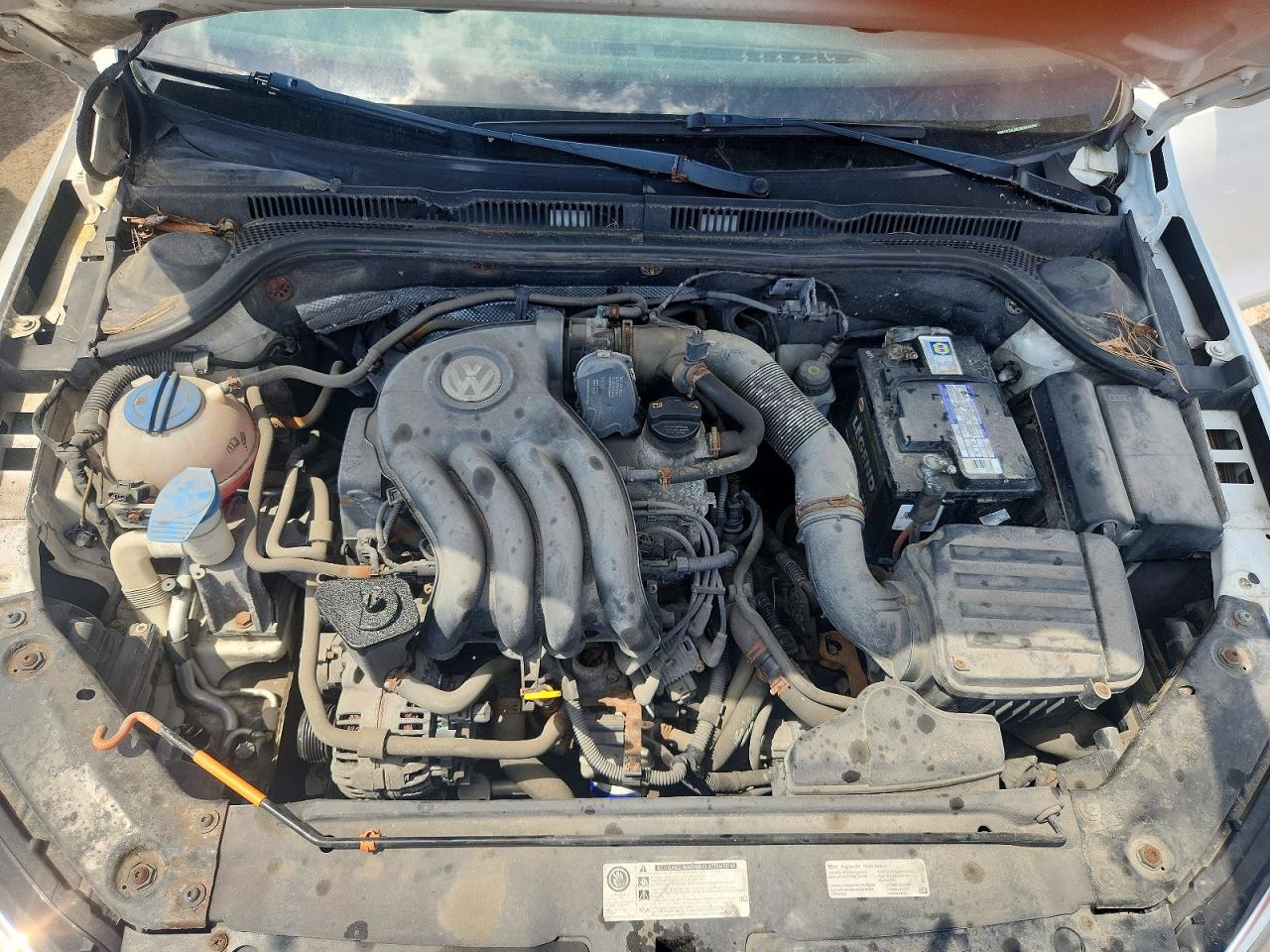 2012 VOLKSWAGEN JETTA