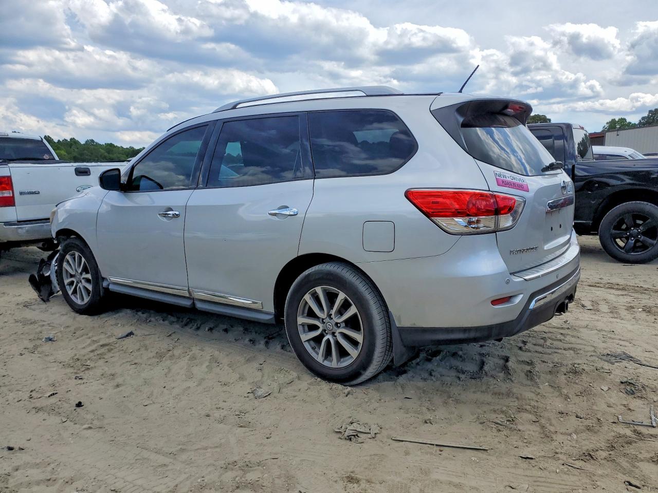 2014 NISSAN PATHFINDER