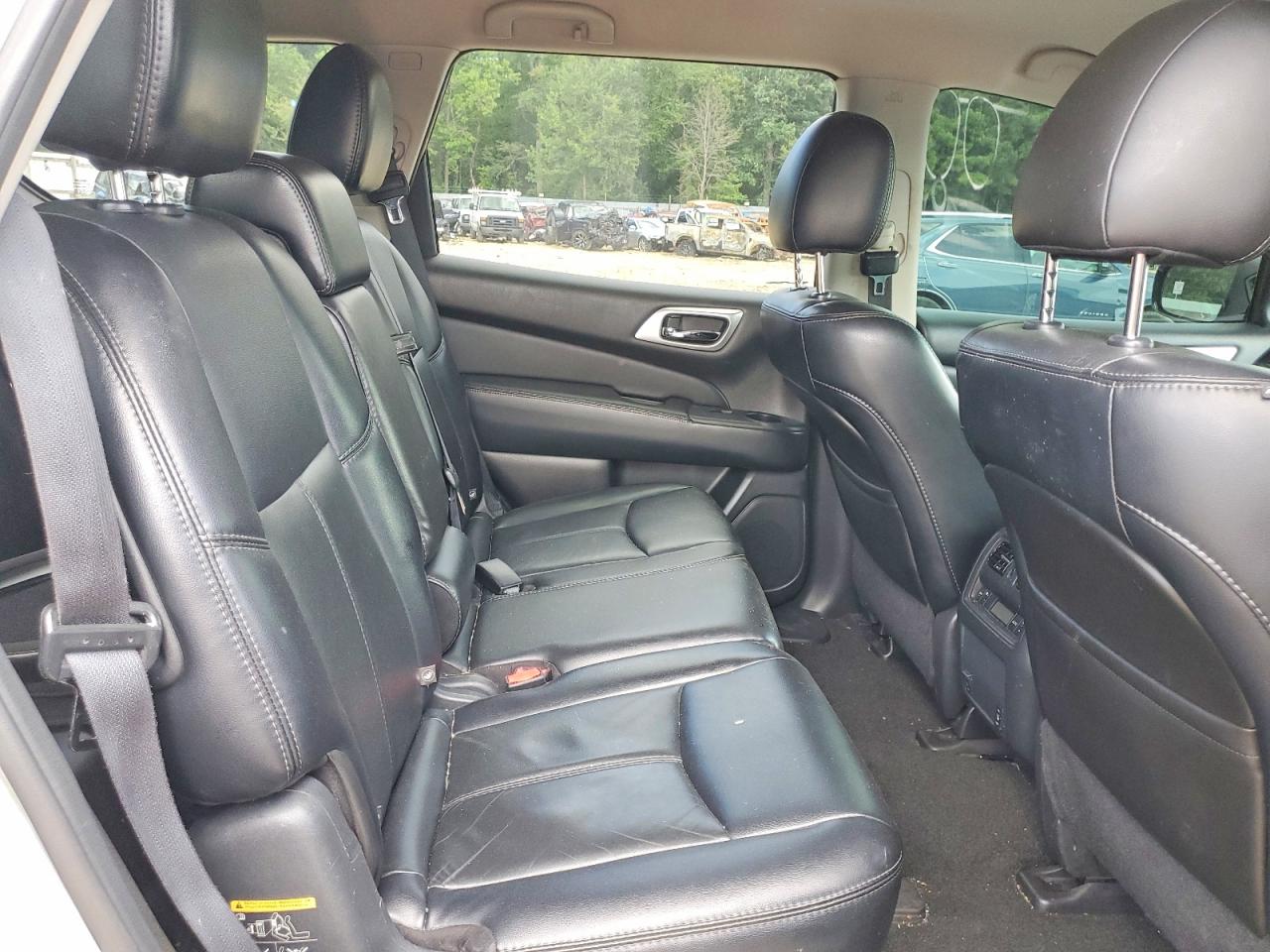 2014 NISSAN PATHFINDER