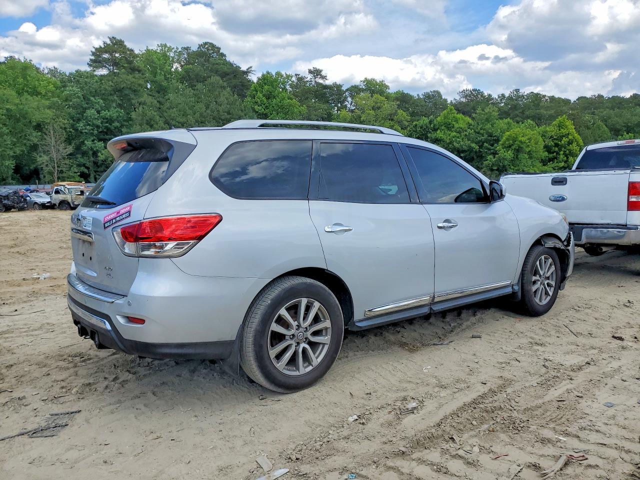 2014 NISSAN PATHFINDER