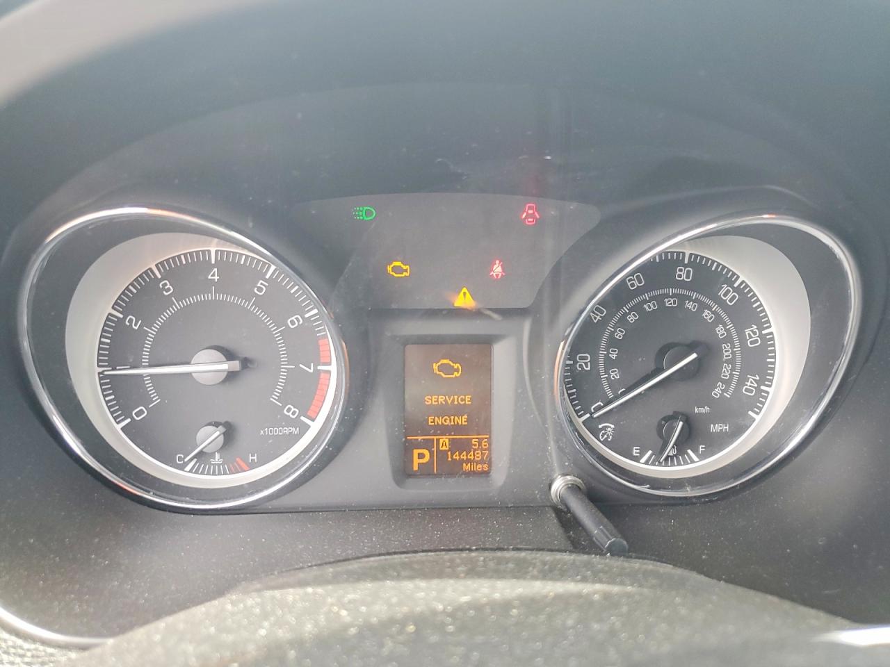 2013 SUZUKI KIZASHI