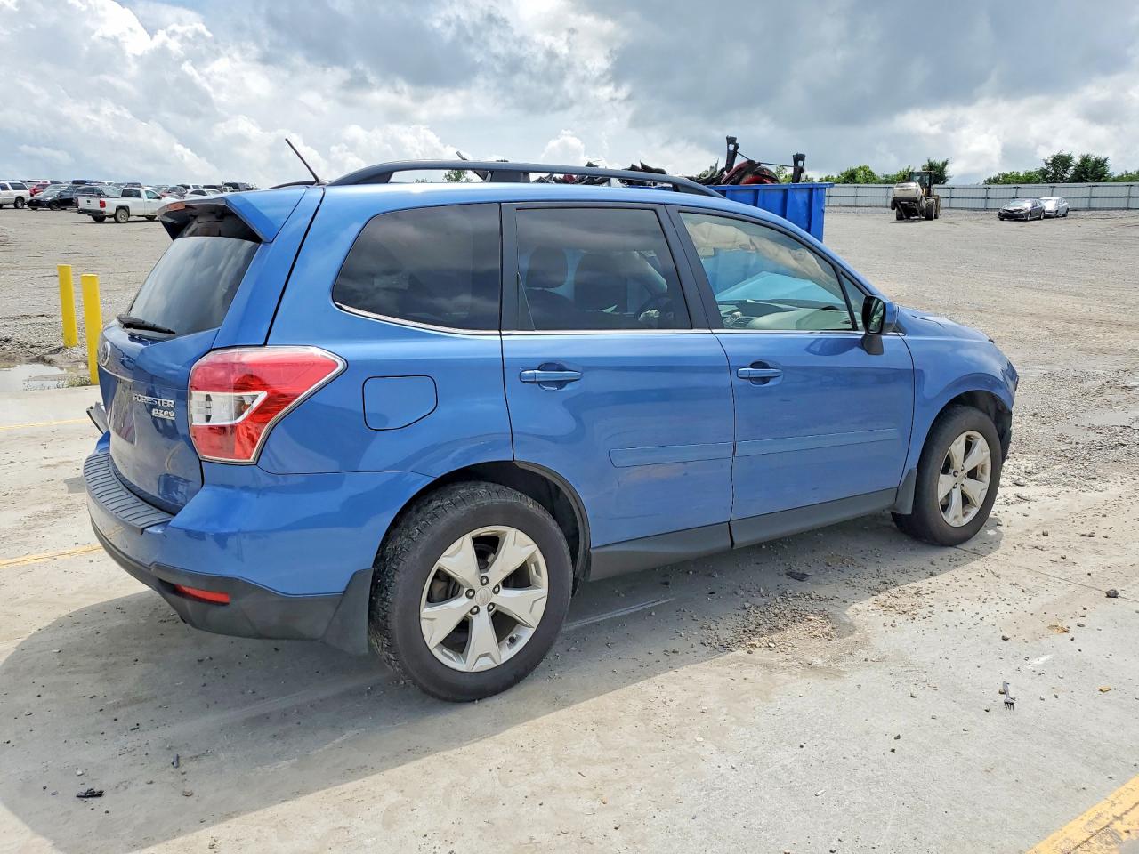 2015 SUBARU FORESTER