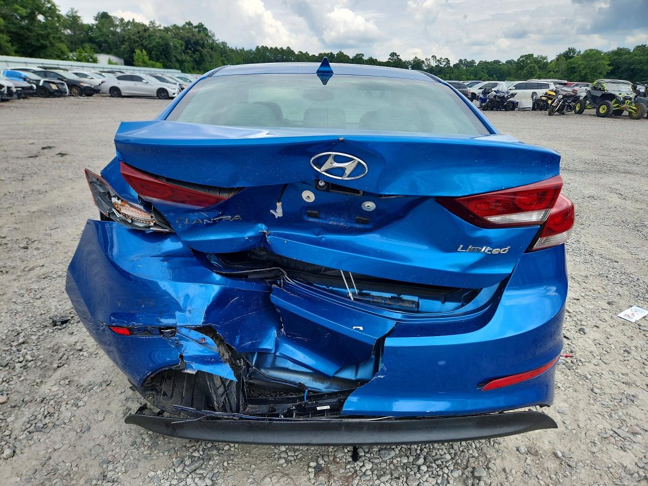 2017 HYUNDAI ELANTRA